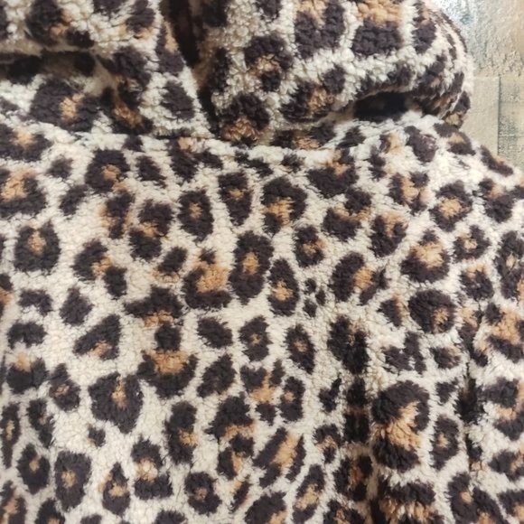 Pj Couture NWT leopard print hooded pullover woman's size extra large - Picture 5 of 8
